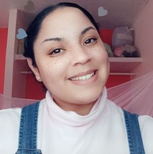 Meet your Posher, Isamar